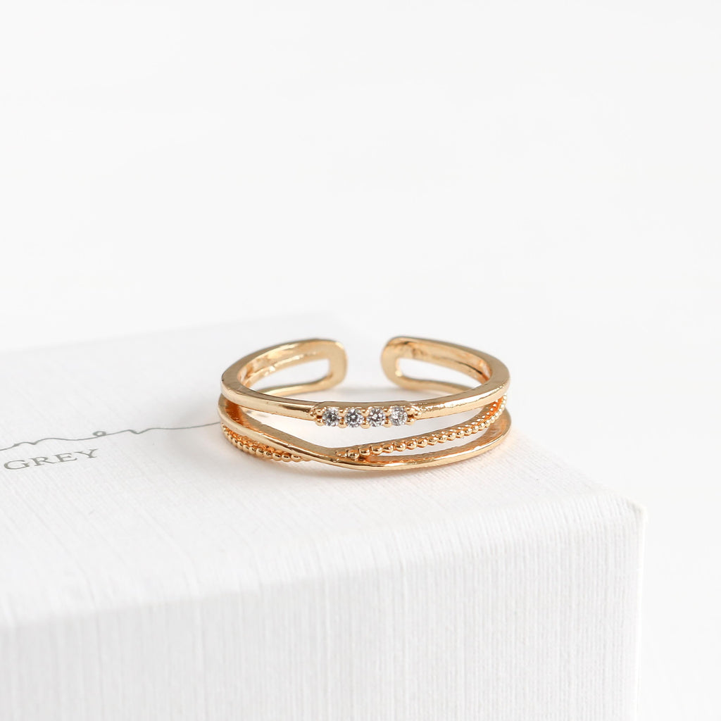 Phoebe Line Ring