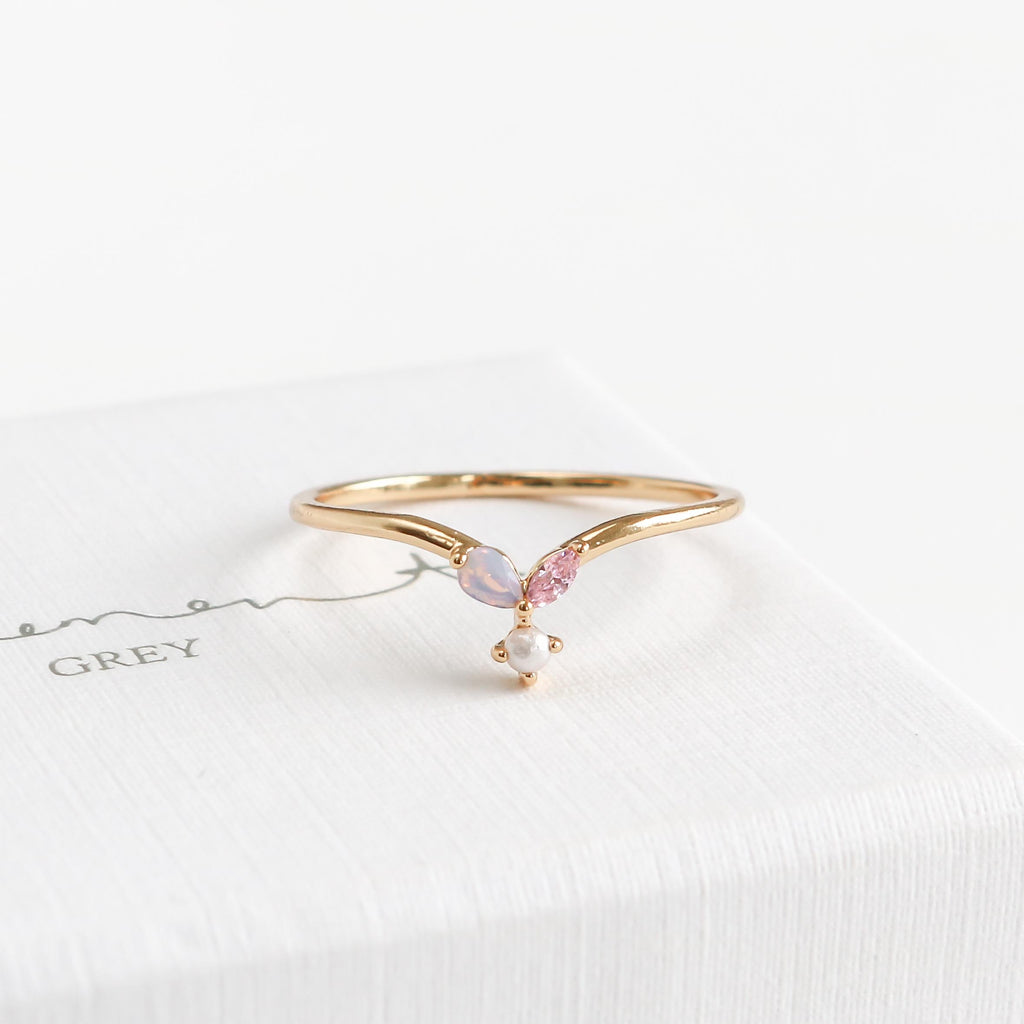 Verity Petal Pearl Ring