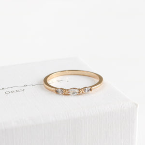 Clo Ring