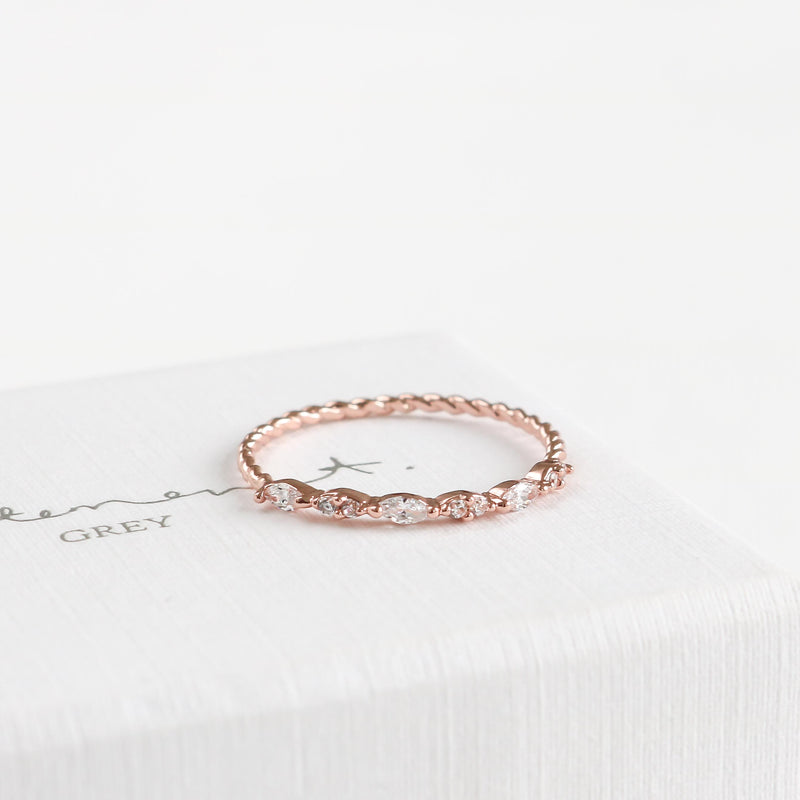 Mariette Ring