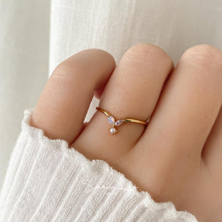 Verity Petal Pearl Ring