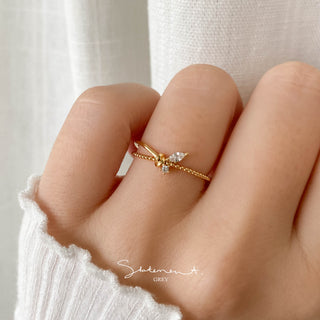 Spark Knot Ring