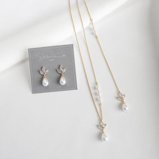 Aria Pearl Earrings