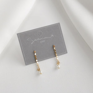 Disk Chain Drop Pearl Earrings