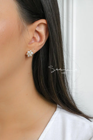 Dotty Pearl Cluster Earrings