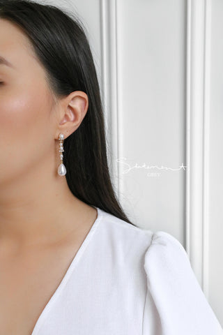 Gigi Pearl Drop Earrings