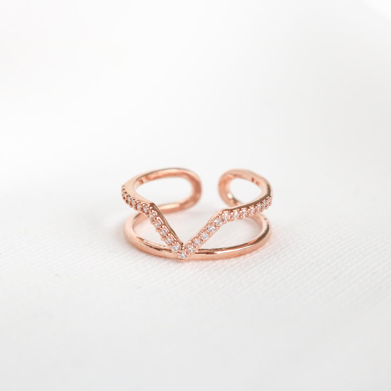 Willow Line Ring