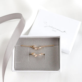 Dove Ring & Necklace Set