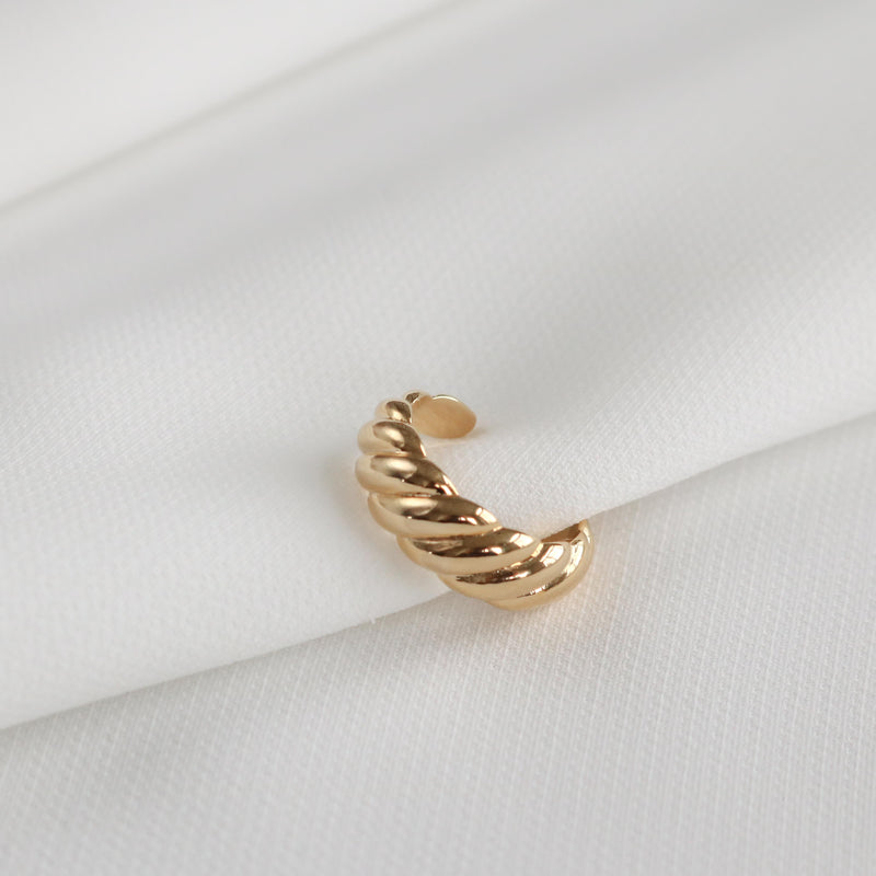 Apollo Croissant Dome Ring