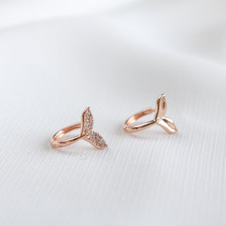 Auri Huggie Earrings